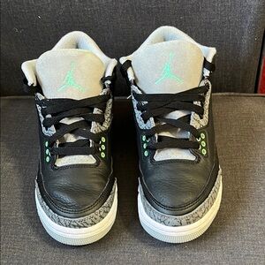 Air Jordan 3 Retro Green Glow Big Boy Size 5.5